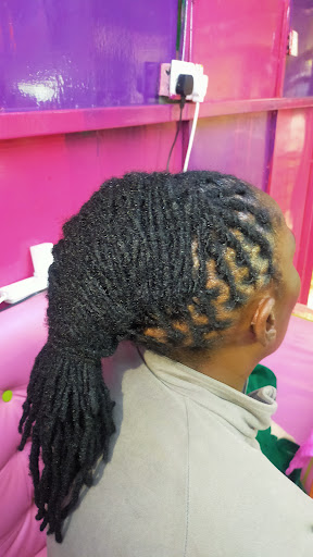 Classic Dreadlocks_Kangemi
