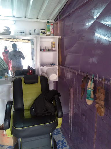 Taurus Nail & Beauty Parlour