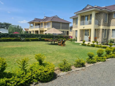 Summer Homes real estate agency