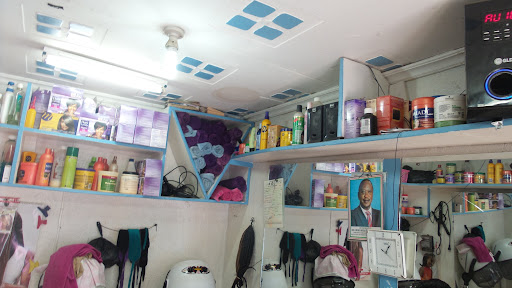 Maish Salon