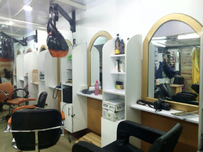 Black Rose Beauty Parlour