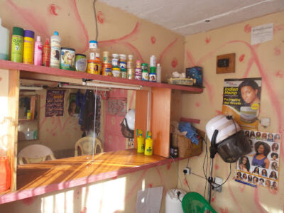 Mama Peris Salon