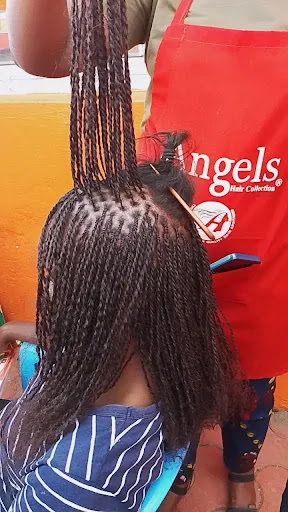 Hellen Hair Salon Stall 141