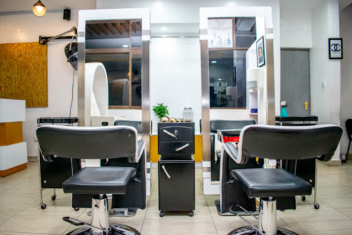 Makeover By Royalty