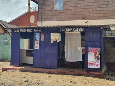 Trendy Salon & Cosmetics