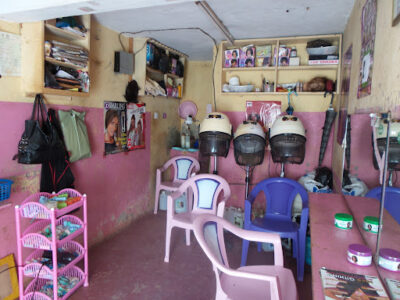 Topaz Salon