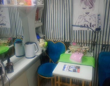 Comfort Nails Parlour And Barbers