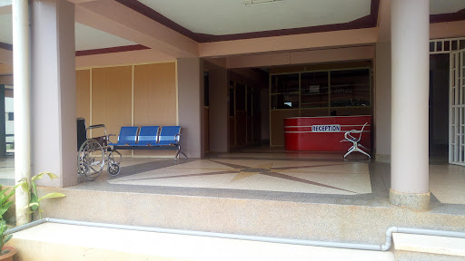 Dr's Medcare Centre