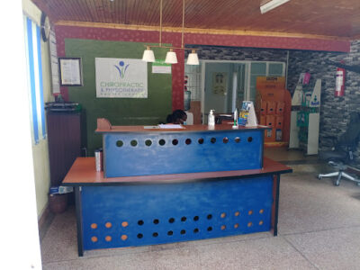 Chiropractic & Physiotherapy Health Centre Hardy, Karen